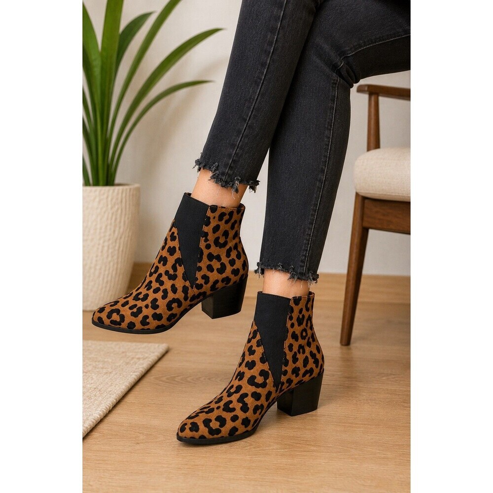 Chinese Laundry Leopard Print Ankle Boots Womens 9.5 Pointed Toe Block Heel